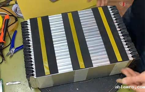 懂锂电选软包SK74.4三元锂电池定制72v80ah,适用两轮三轮电动车
